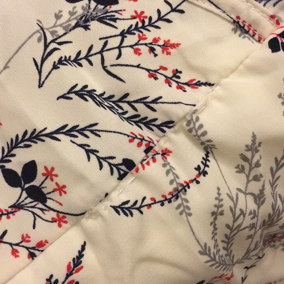 white floral wrap maxi dress - Picture 6 of 6